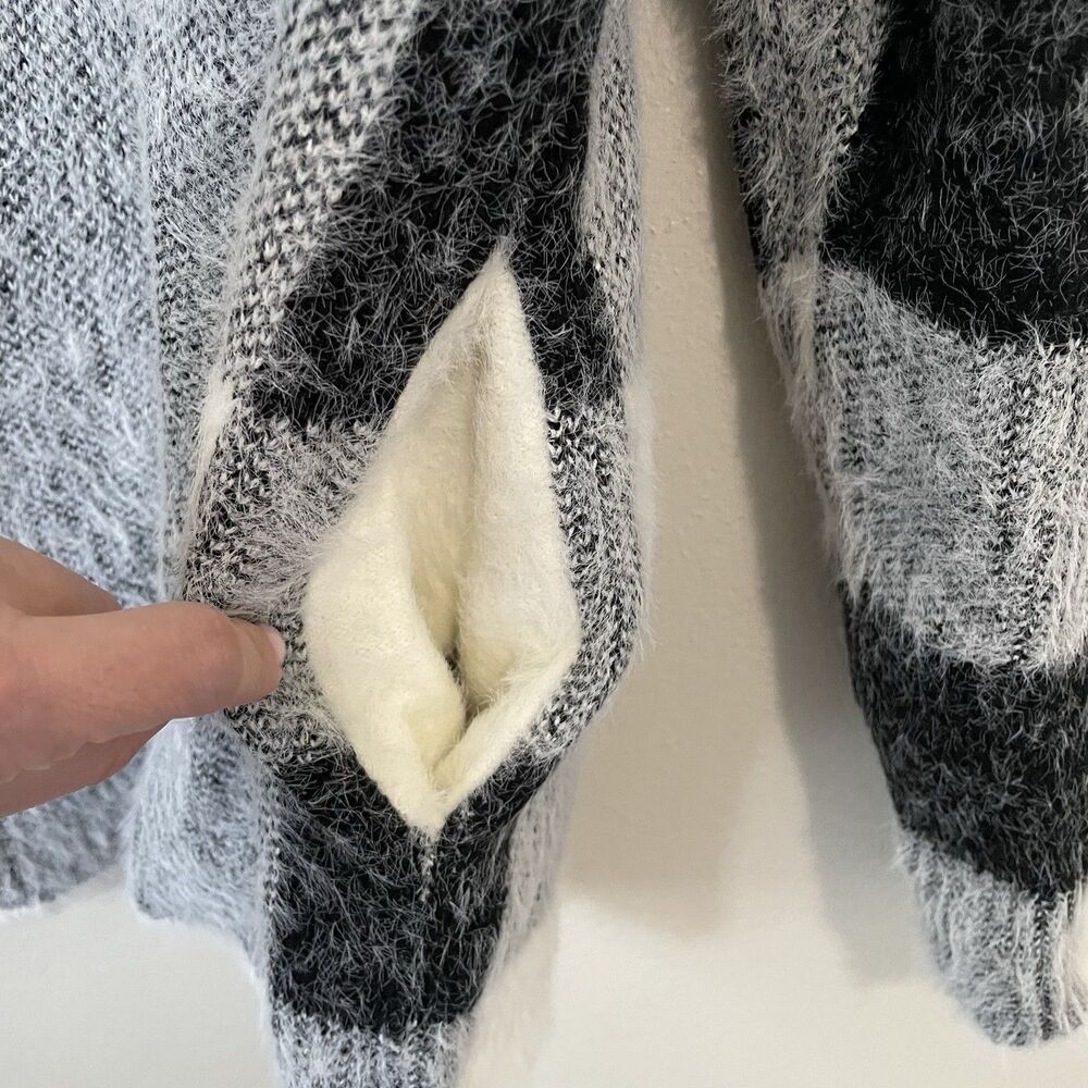 NEW Kut From The Kloth Open Front Cardigan Womens XS Buffalo Plaid Black White - Picture 7 of 12